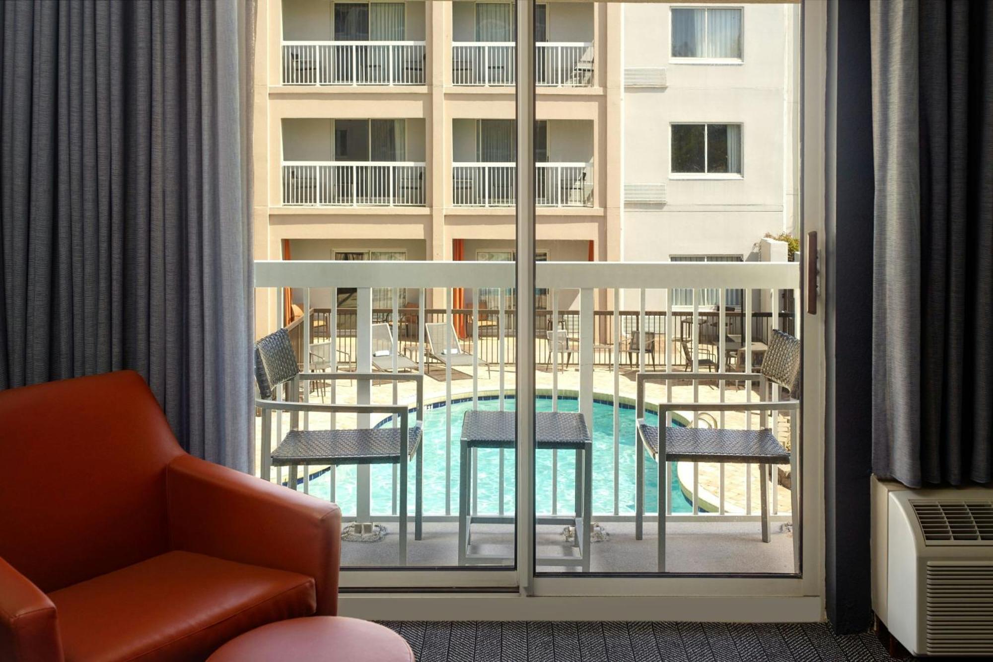 Courtyard By Marriott Myrtle Beach Broadway Zewnętrze zdjęcie