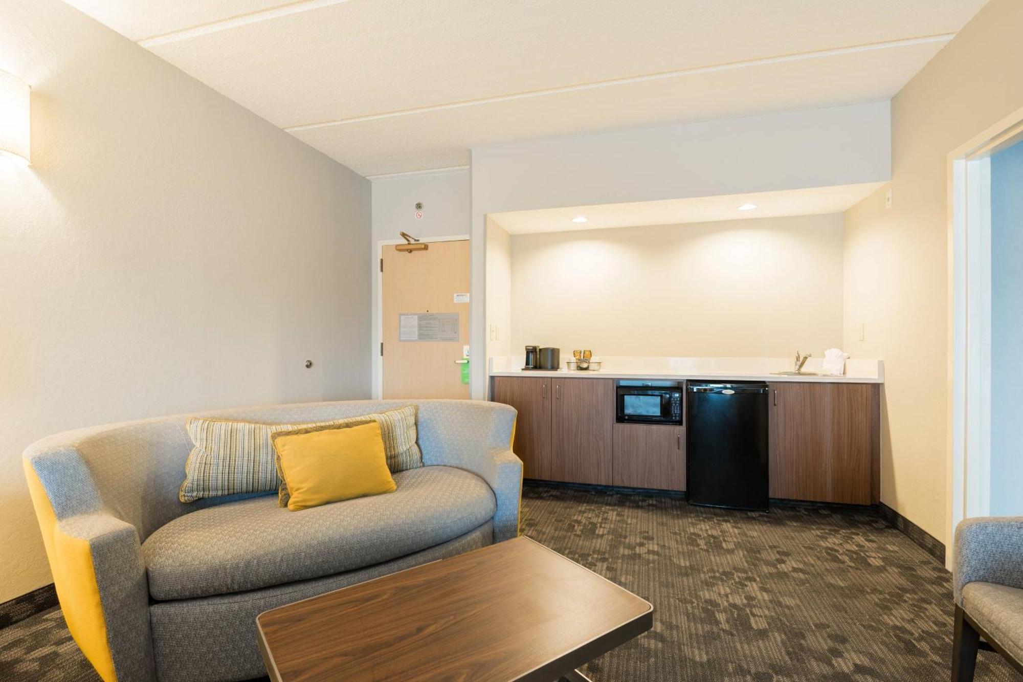 Courtyard By Marriott Myrtle Beach Broadway Zewnętrze zdjęcie